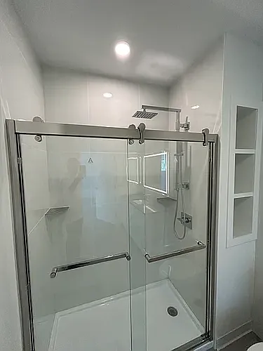 Residences at Sharon Gallery — Photo 100