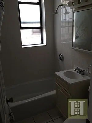 Rented by Halstead Real Estate | media 8