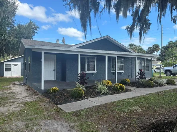 33 W Herrick Dr, Eustis, FL 32726