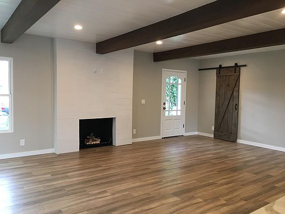 2nd image of 4436 Irvine Ave