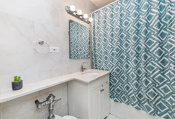 Sold by Keller Williams NYC | media 6