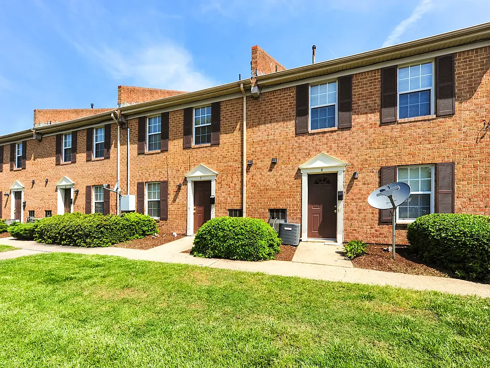 Brentwood Forest Apartments