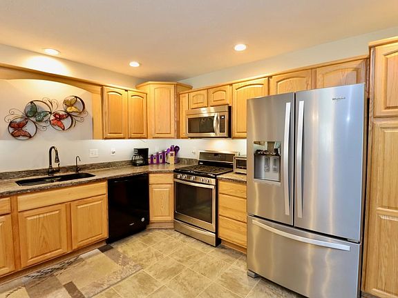 5th image of 10107 Atwood Rd