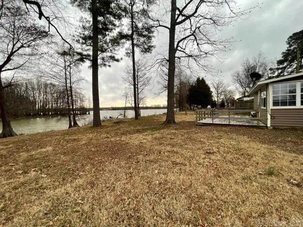 106 Black Dr, Corning, AR 72422