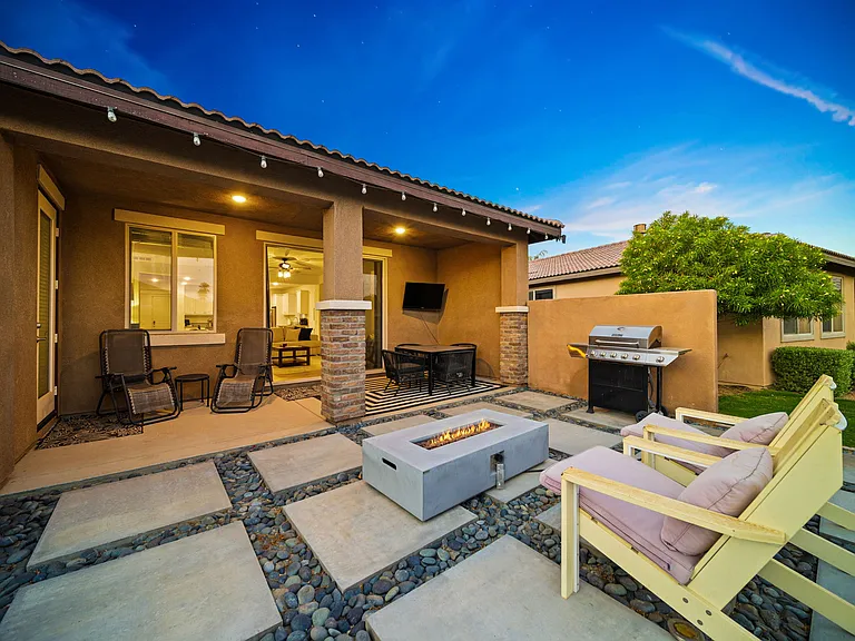 82727 Chaplin Ct — Photo 2