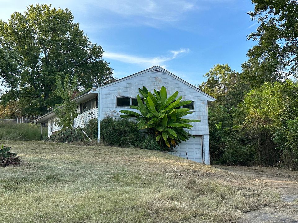 2257 Idle Hour Rd, Kingsport, TN 37660 | Zillow