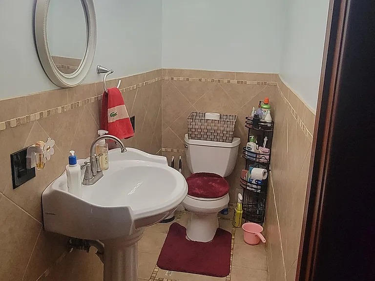 38 Brook St #38 — Photo 11