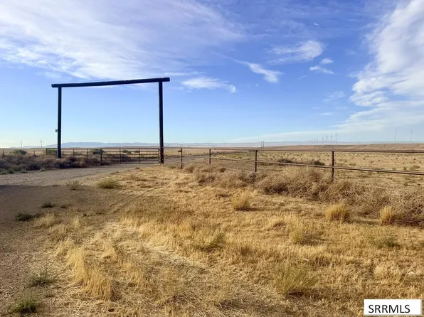 151 E 5600 N, Hagerman, ID 83332