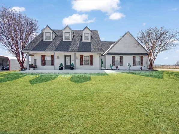 1174 Dickens Rd, Howe, TX 75459