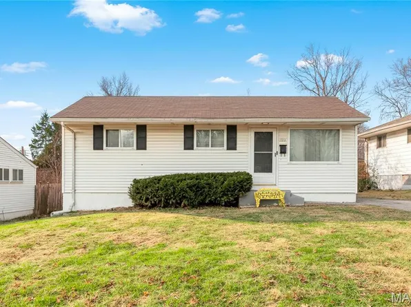123 Grampian Rd, Saint Louis, MO 63137
