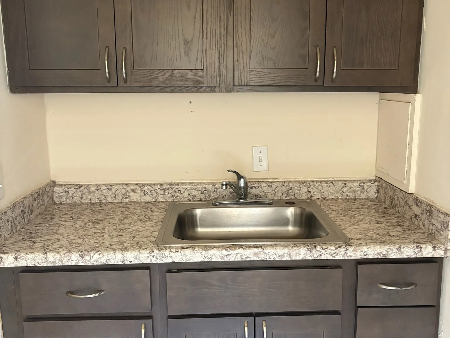121 East Gorham Street - Unit 4 — Photo 3