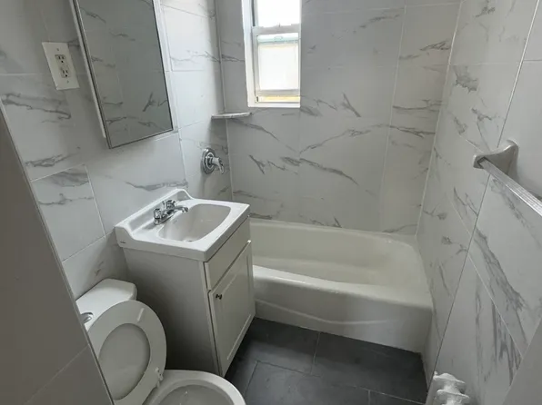 65-36 223rd Pl, Oakland Gardens, NY 11364