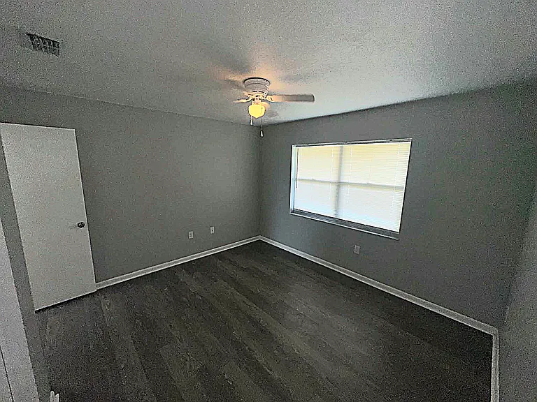 109 Stadium Rd #9 — Photo 19