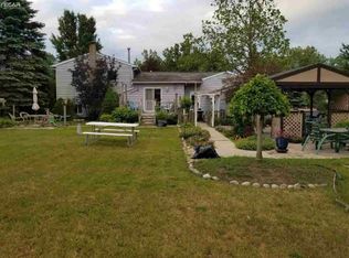 5326 Remington Dr, Lapeer, MI 48446