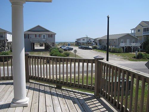 2nd image of 1402 E Dolphin Dr