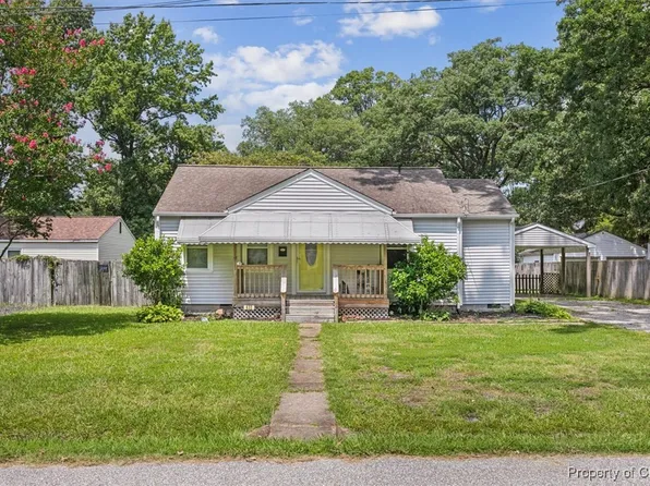 633 Highland Ct, Newport News, VA 23605