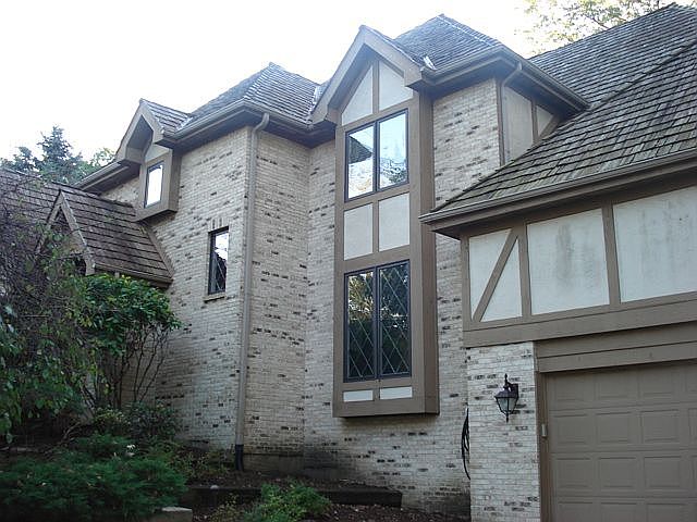 2nd image of 979 Baytree Dr