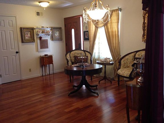 5th image of 4990 Narvaez Ave