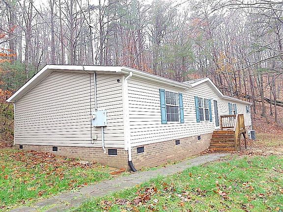 2nd image of 1119 Davis Ln