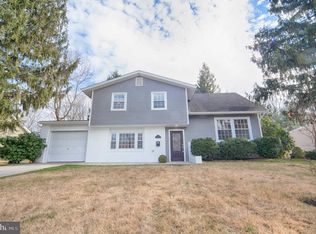 15 Winding Way, Gibbsboro, NJ 08026