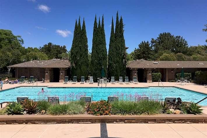 1st image of 9743 Stonecrest Blvd