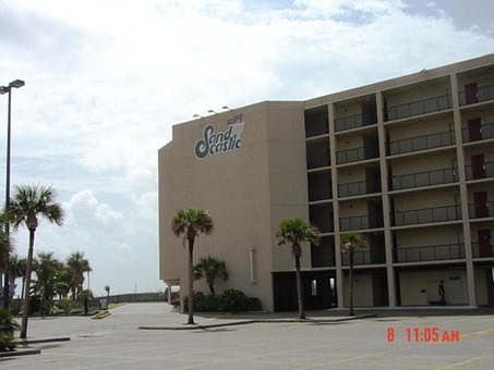 1st image of 800 Sandcastle Dr #306