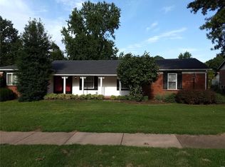 12756 Merribrook Dr, Florissant, MO 63033