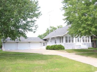 306 1st Ave NW, Rockford, IA 50468