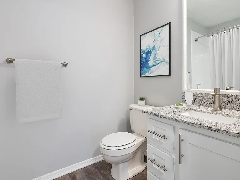 The Cove Apartment Homes — Photo 25