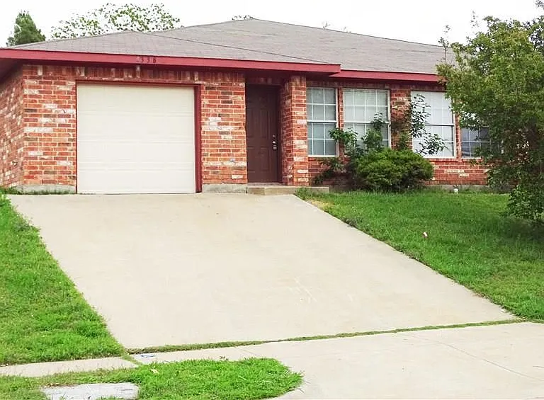 4338 Forest Point Dr — Photo 1