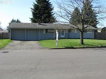 1st image of 8512 NE 124th Ave