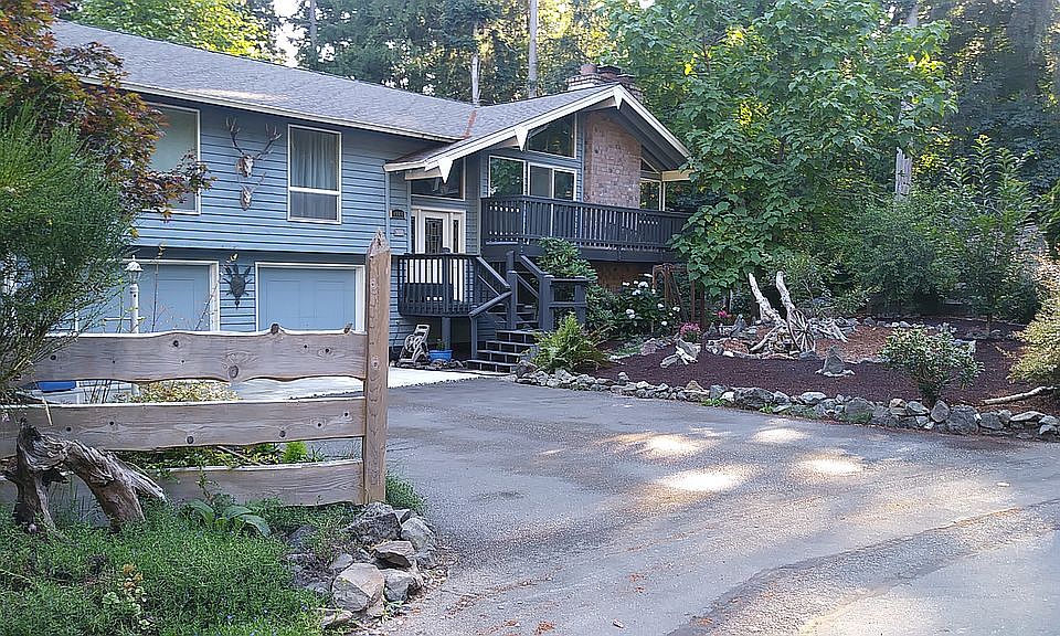 1st image of 4004 30th Avenue Ct