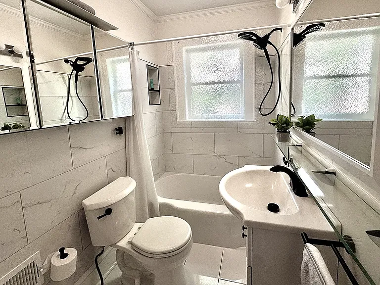 861 Durant Pl NE #1 — Photo 13