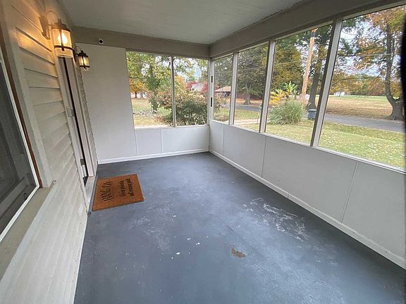 3rd image of 3219 S Weinbach Ave