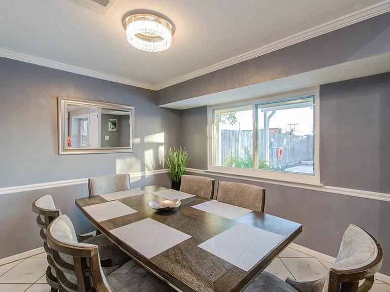 10606 Kirkwren Dr — Photo 10