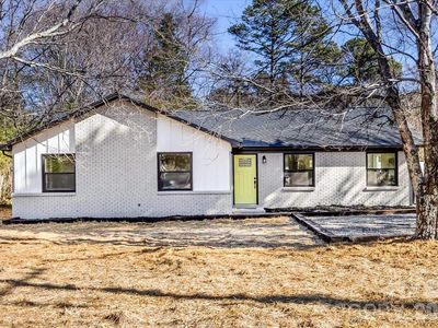 741 E John St, Matthews, NC, 28105