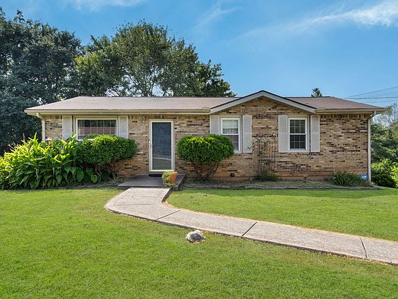 4th image of 2707 Dove Ct