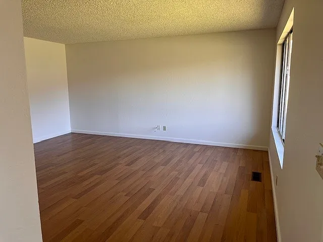 545 Saint Mary Dr — Photo 6