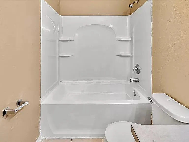 12136 Fern Haven Ave — Photo 43