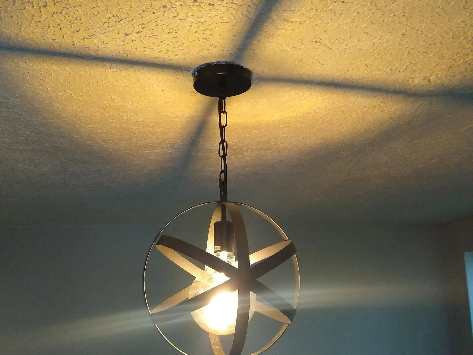 2 bed, 756 sqft, $1,500 — Photo 3