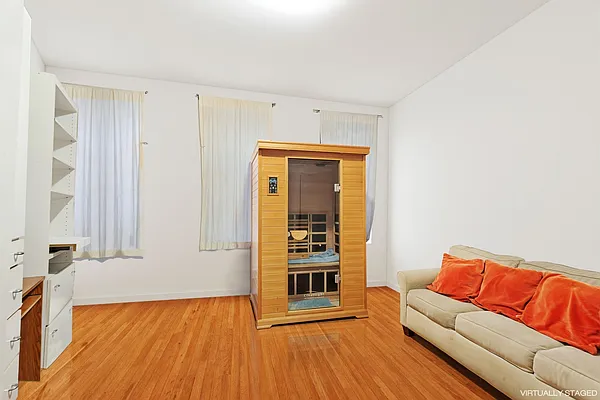 Rented by Corcoran | media 18