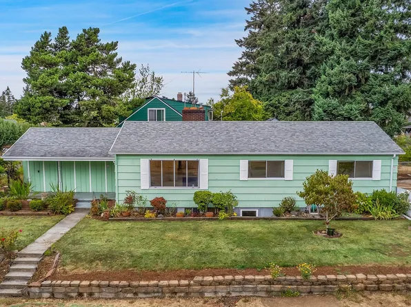 8925 NE Schuyler St, Portland, OR 97220