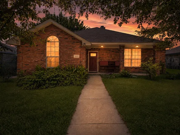 1220 Brittany Way, Seagoville, TX 75159