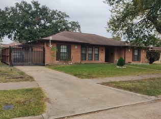 8111 Meadville St, Houston, TX 77061