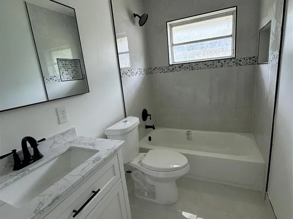 7964 SW 6th Court, North Lauderdale, FL 33068