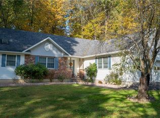 23 Windy Ridge Rd, Wallkill, NY 12589