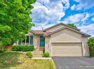 6 Autumn Jade Ct, Madison, WI 53719