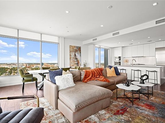2nd image of 501 West Ave #3504