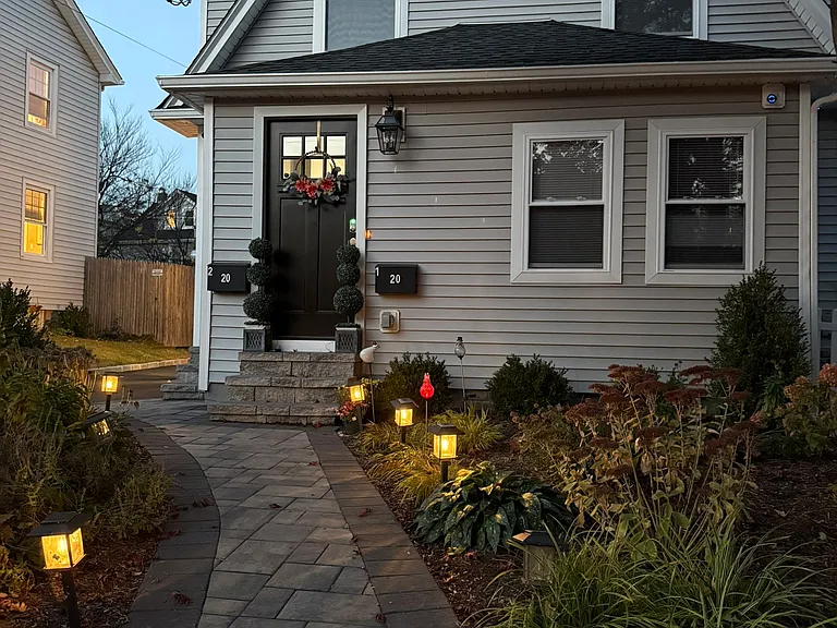 20 Van Dyke Pl #2 — Photo 24