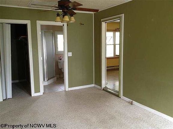 5th image of 309 Findley St